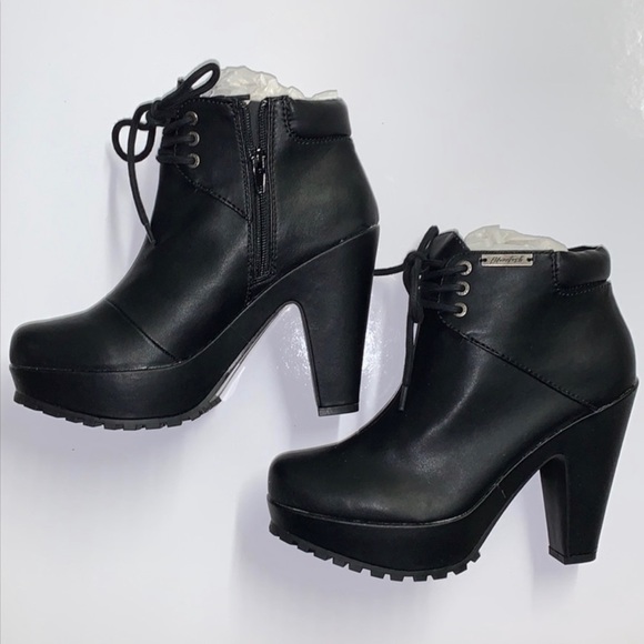 Blowfish Venus Bootie - Picture 2 of 7